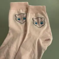 ミュウ ポケモン 靴下のサムネイル