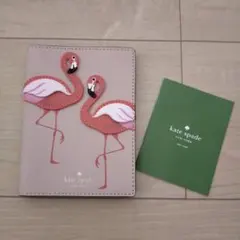 新品未使用　ケイトスペード　パスポートケース