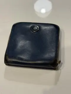 2025年最新】LOEWE カラー：ネイビー系 二つ折り財布の人気アイテム