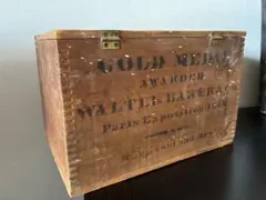 フランスアンティーク　広告が入った木箱　文字入り　1900年　ライオン フランスアンティーク 広告が入った木箱 文字入り 1900年 ライオン