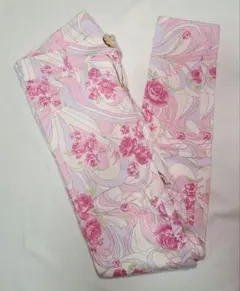 Item thumbnail for item a4a3a75e-0f8e-4622-81d0-6bfa756d860a