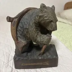 木製クマの彫刻 秀峰刻銘あり