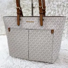 極美品✨マイケルコース トートバッグ A4サイズ可 35F3GTVT3B バニラ