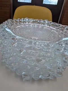 ヴィンテージ風　オシャレ　ガラス皿　8枚セット