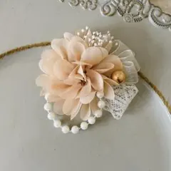 ホワイト＆シャンパン コサージュ ブローチ 卒業式 卒園式入学式 入園式 結婚式