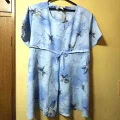 monica★新品★ゆったり系チュニック／花柄ブルーM