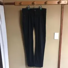 Item thumbnail for item 71565939-cc59-43f3-bb6a-0509bdcca882