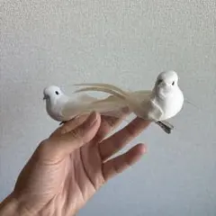 鳥の置物