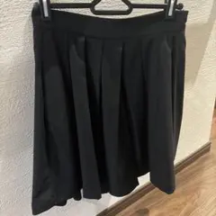 黒のプリーツスカート風キュロット　極美品✨