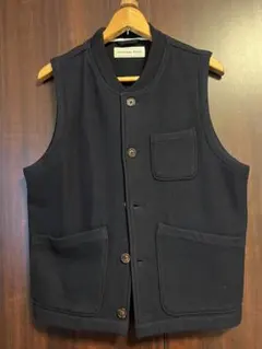 Universal Works ネイビー ベスト　サイズM 綺麗めコーデ