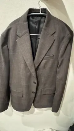 グレー テーラードジャケット 二つボタン