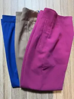 週末セール　ZARA パンツ　オフィスカジュアル　3枚セット