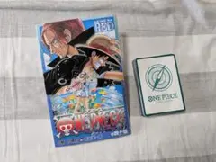 ワンピース　フィルムレッド　漫画とチュートリアルデッキ