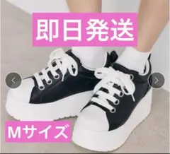 2026年最新】鈴木亜美 スニーカーの人気アイテム - メルカリ