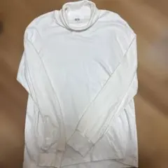 UNIQLO ソフトタッチタートルネックSサイズ