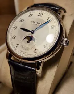 MONTBLANC スターレガシー ムーンフェイズ 腕時計　自動巻きのサムネイル