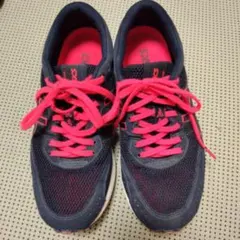 【年末セール！】アシックスasics ターサーエッジ スニーカー　23cm