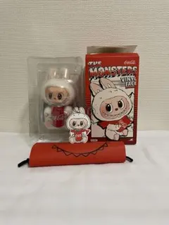 POP MART THE MONSTERS Coca-Cola ぬいぐるみのサムネイル