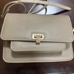 Item thumbnail for item db9b372f-5a61-4c97-8332-5c39654444cd