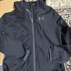 Under Armour ブラック ジャケット YMD