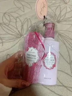 JILL STUART ヘアミスト ストロベリー＆ティー セット 限定品