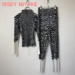 ISSEY MIYAKE PLEATS PLEASE セットアップarchiveのサムネイル