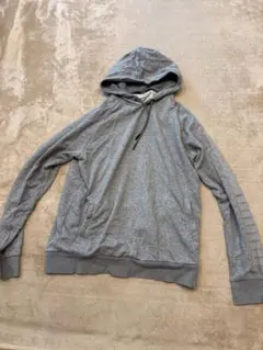 プーマ パーカー