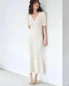 SNIDEL フロントボタンリブニットワンピース　アイボリー