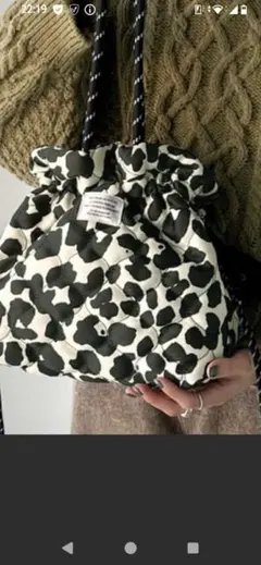 巾着風ショルダーバッグ