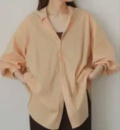 オレンジ シャツ