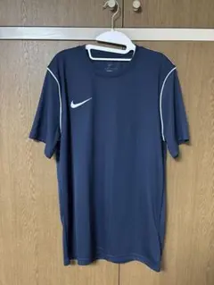Nike ネイビー シャツ