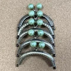 Item thumbnail for item fc6cbe0e-fcd6-49c7-9e17-c1513e8ba98a