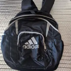 adidas リュック 黒 キッズのサムネイル