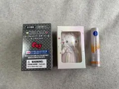 サンリオ　ハローキティ　シークレットバースデードールミニマスコット