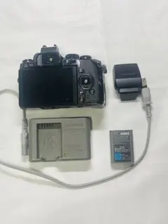 実用品★OLYMPUS OM-D E-M10★シャッター数151回 #875 実用品☆OLYMPUS OM-D E-M10☆シャッター数151回 #875 - メルカリ
