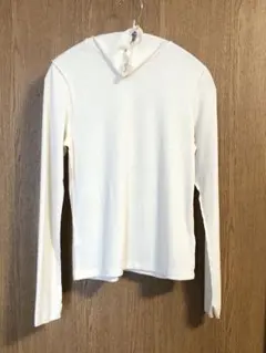 【美品】GU フリルハイネック カットソー (アイボリー)