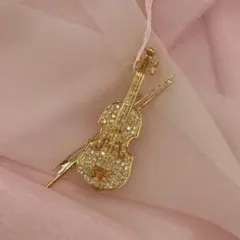Mioya 様専用！K18 豪華 ダイヤモンド 花びらモチーフ ブローチ - メルカリ