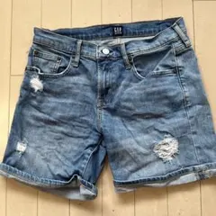 GAP ダメージデニムショートパンツ 26