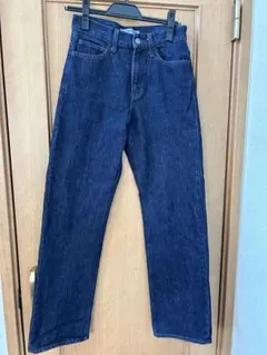 2025 UNIQLO × JWAnderson ストレートジーンズ