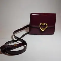 新品 MOSCHINO バーガンディ ハートポーチ