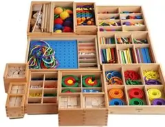 モンテッソーリ 平方根板 ♪大♪ 木製ペグボードとペグ Montessori