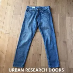 ★最終お値下げ1,000円★URBAN RESEARCH DOORSデニムパンツのサムネイル