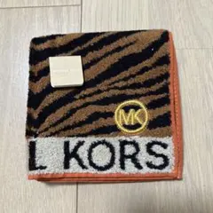 MICHAEL KORS タオルハンカチ ゼブラ柄