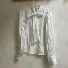 シーイン　リボンブラウス