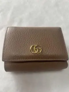 GUCCI GGマーモント 三つ折り財布 グレー - メルカリ