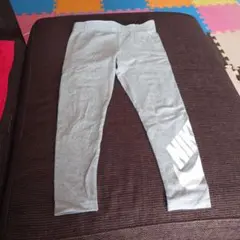 ナイキスパッツ