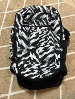 【美品】adidas ジオメトリックパターン リュック
