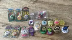 たまごっち 食玩キーホルダー、指輪、めじるしアクセサリー、フィギュア17点セット