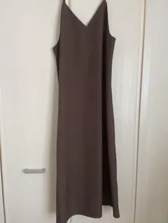 GU キャミソール ロングワンピース