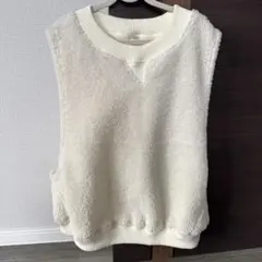 LUPILIEN ボア素材 クリーム色 ノースリーブニットベスト